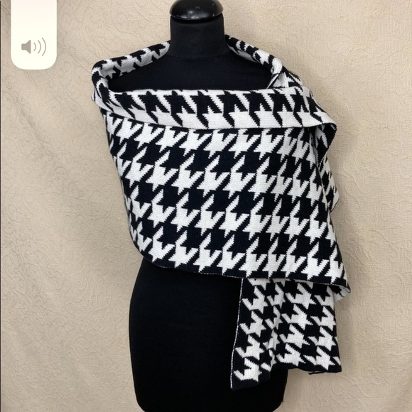 Heavy Katie Todd Cotton Houndstooth 2Buttons Wrap and 1 button-hole for carried - Picture 4 of 7